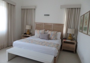 Luxury 6-Bedroom Villa with Private Pool, Maid, Optional Chef, VIP Services