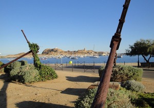 Luxury apartment with wifi 300m from the beach