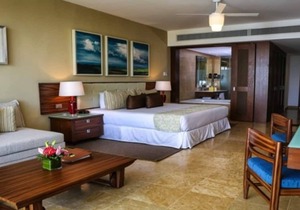 LUXURY Condo 2 Bedroom Beach Club, Spa, Golf, AMENITIES ABOUND