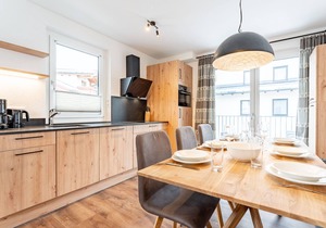 Luxury home with 3 balconies in city centre