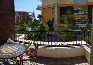 Luxury Oasis Apartment