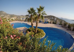Luxury Penthouse Apartment - Spectacular Sea and Mountain Views - Large Pool