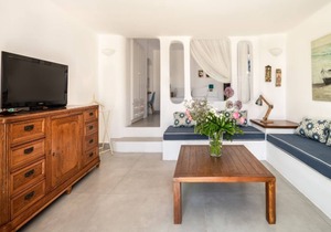 Luxury Santorini Sea View Villa 3