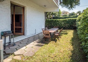 M085 - Marcelli, trilocale con giardino al Residence MARE VERDE