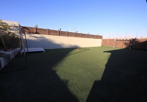 Magnificent 5 * Villa with large swimming pool and soccer field up to 14 adults