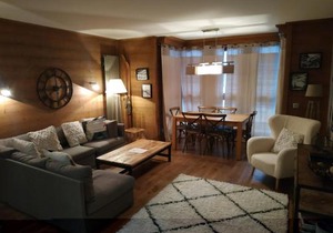 Magnifique Appartement au Centre de Val-d'Isère, Proche Pistes et Commerces - FR-1-519-1