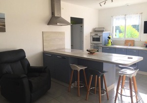 Maison à Longeville-sur-Mer : Plage, Surf et Détente - FR-1-336-109