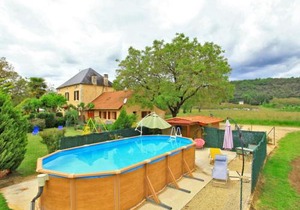 Maison familiale avec piscine en pleine nature, proche Dordogne et sites touristiques - FR-1-616-217