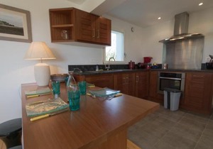 Maison récente avec jardin et wifi à Locmaria - FR-1-418-13