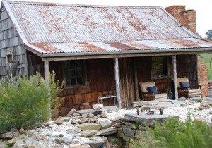 Mancuso Country Cottage Retreat