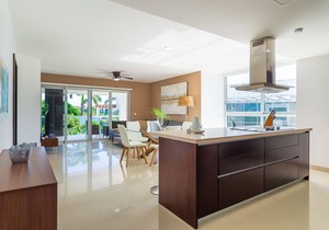 Mareazul Casa Sol (norte) by RedAwning