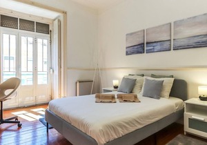 Marquês de Pombal - 4 bedroom apartment