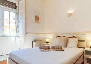 Marquês de Pombal - 4 bedroom apartment