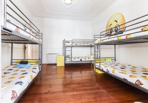 Marquês de Pombal | Private Bedroom | 8 guests in Lisboa