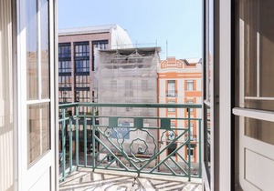 Marquês de Pombal | Private Bedroom 2 | 6 guests in Lisboa