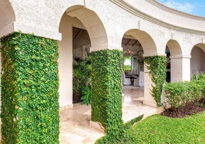 Marsh Mellow Luxury villa