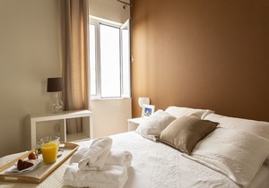 Master bedroom - Guest House Blue Quarter
