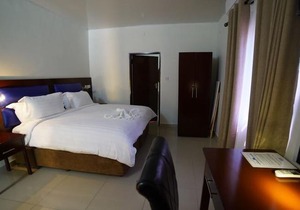 Maun Executive Inn