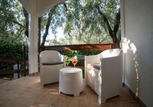 melograno Holiday Home featured with Swimming Pool and Private Beach