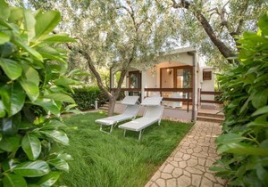 melograno Holiday Home featured with Swimming Pool and Private Beach
