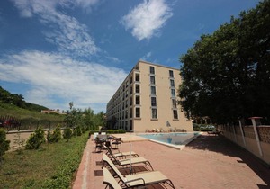 Menada Villa Astoria Apartments