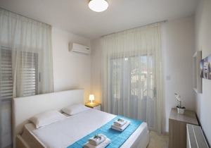 Meneou Beachfront Villa 5