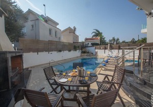 Mesogeios Villa 2