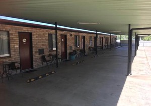 Miles Outback Motel