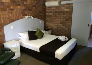 Miles Outback Motel
