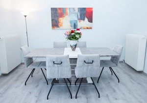 Minimal 3 bedroom apartment in Glyfada