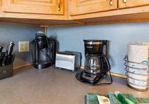 ML246 Spacious Condo Mtn And Lake Views Fireplace