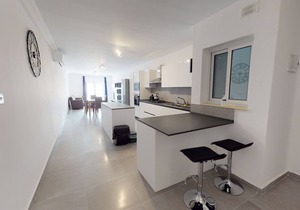 Modern 3-bedroom apartment Pieta