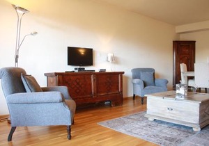 Modern & Central, Ambassadeurs