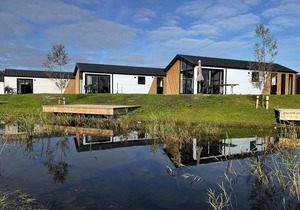 Modern chalet 5 km from Kampen