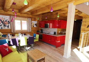 Modern Chalet in Kaprun with Jacuzzi