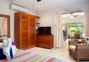 Modern, comfortable, well-appointed apartment with private garden courtyard.