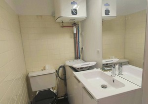 Modern Duplex Apartment, 6 Guests, Central Location