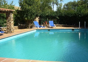 Modern Farmhouse in Valencia de Alcántara with Pool