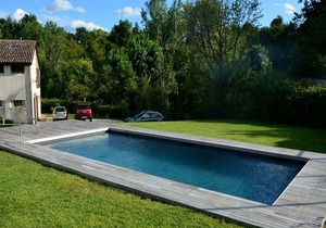 Modern Farmhouse in Pagnano Italy near Forest
