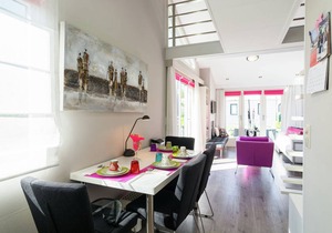 Modern Holiday Home in Kattendijke with a Garden