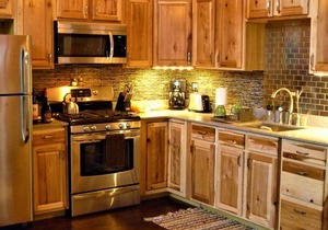 Modern Log Cabin Vacation Rental with En Suite Sauna in Talkeetna, Alaska