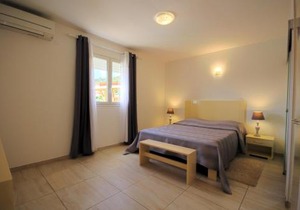 Modern villa closed to the beach (MQSL16)