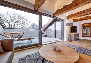 MODERN with FLAIR of TRADITION - ATTIC GROUND- 92sqm - 2 persons - ROOF TERRACE