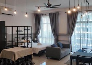 MOLEK REGENCY TAMAN MOLEK