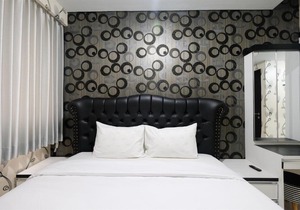Monochrome 1BR Lexington Apartment By Travelio