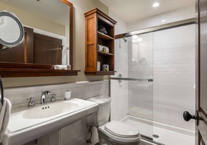 Mont-Tremblant - Château Beauvallon - Two Bedroom Family Suite- Free resort shuttle!