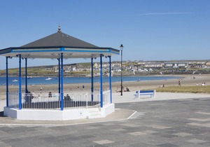 Moore Bay Holiday Village