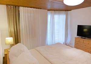 Murren Apartment Sleeps 10 WiFi