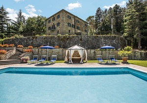 My Rental Homes - Villa Monterchi with pool set in a wonderful panoramic position