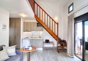 Myrtos Mare Suites - Family Maisonette